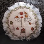 mushroom-cushion-tulle