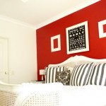 red-bedroom-damask-pillows