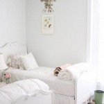 white-shabby-chic-twin-bed